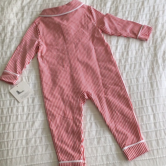 NWT long sleeved striped onesie - Picture 4 of 9